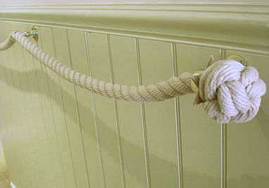 rope hand rail on corridor